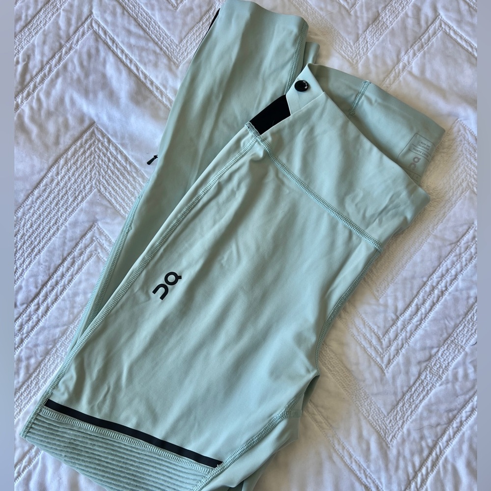 On Running Run On Clouds Tights Long Leggings Light Blue Women’s Small